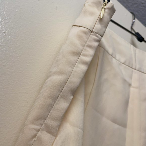 Lace Crochet Shorts | S | Beige | NS1132 | Sample Sale - Picture 4 of 4